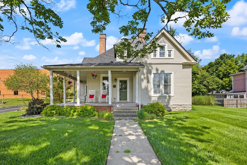 209 Lexington Road Lancaster KY 40444