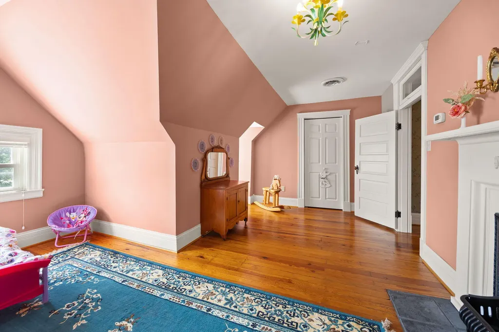 209 Lexington Road Lancaster KY 40444