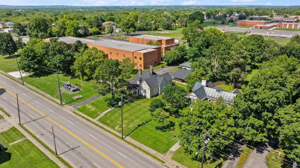 209 Lexington Road Lancaster KY 40444