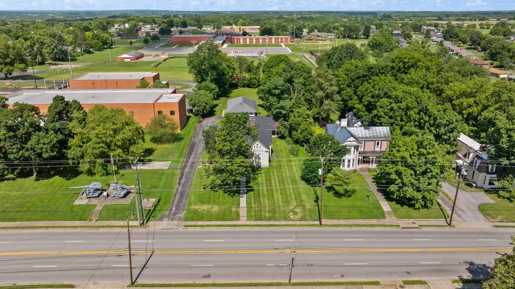 209 Lexington Road Lancaster KY 40444