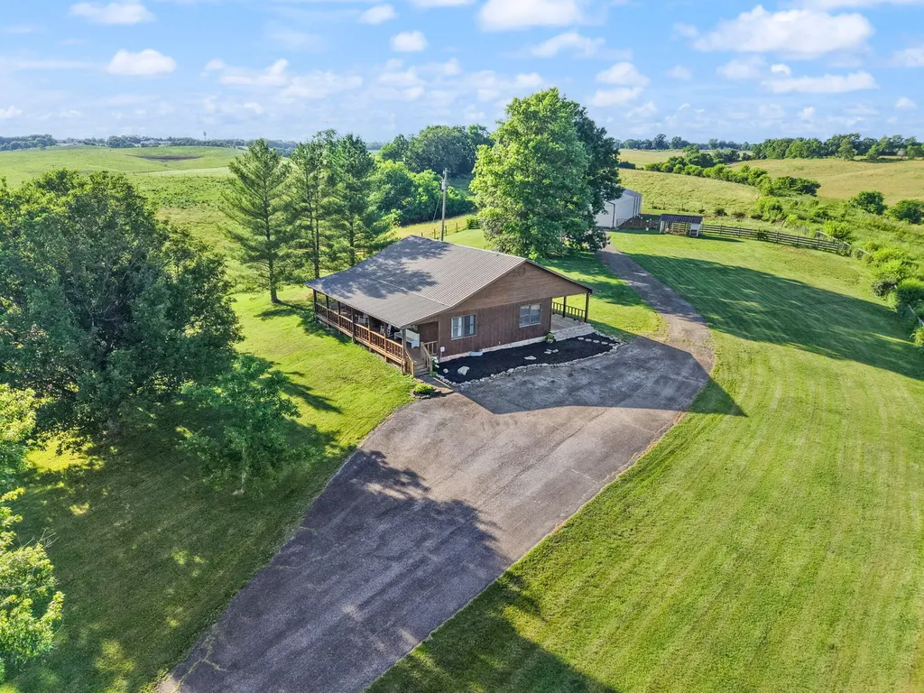 2371 Howards Mill Road Mt Sterling KY 40353