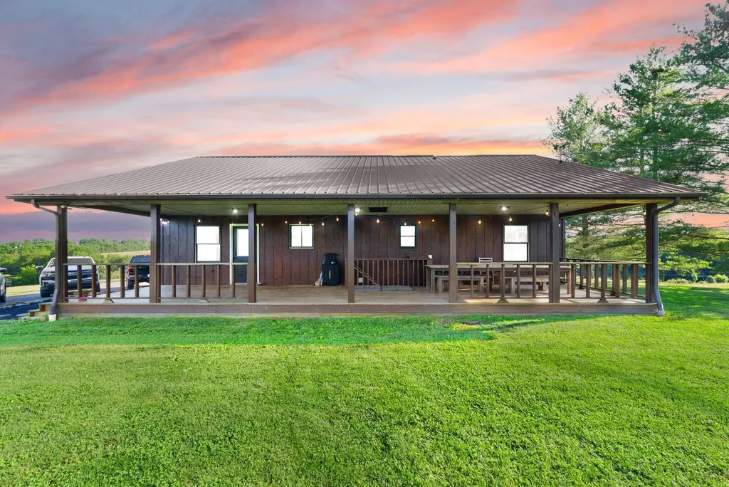 2371 Howards Mill Road Mt Sterling KY 40353