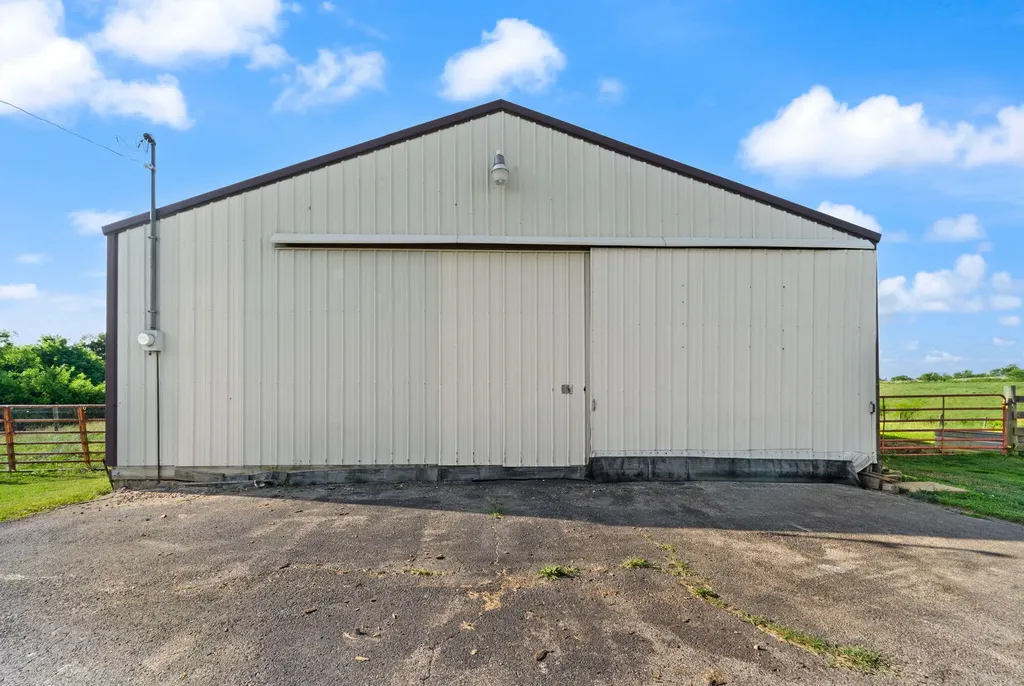 2371 Howards Mill Road Mt Sterling KY 40353