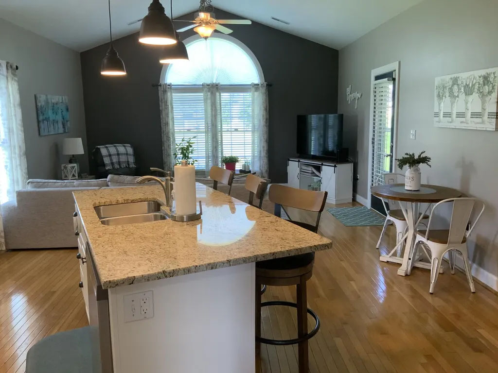 42 St Annes Court Somerset KY 42503