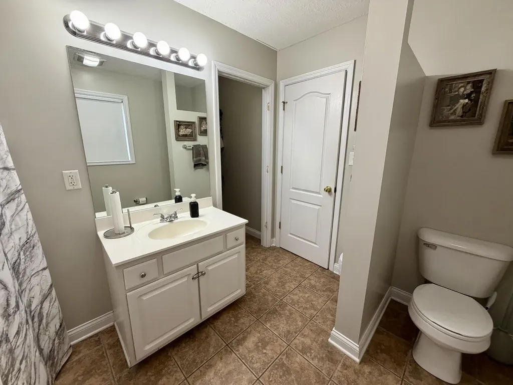 104 Harp Court Georgetown KY 40324