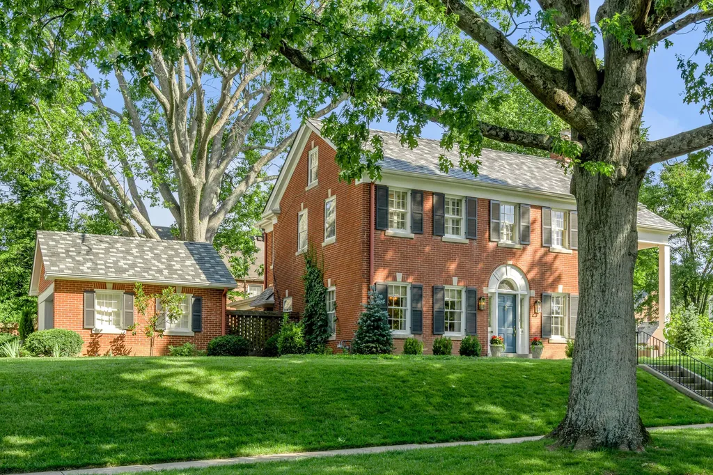 245 Holiday Road Lexington KY 40502