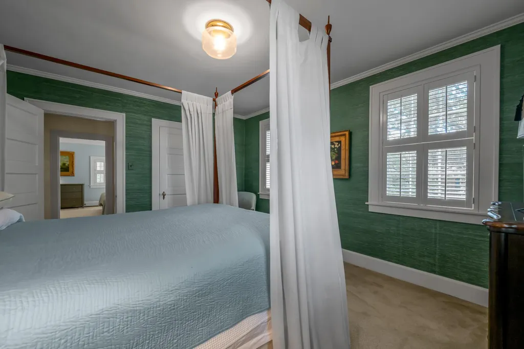 245 Holiday Road Lexington KY 40502
