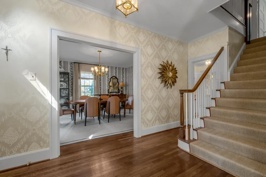 245 Holiday Road Lexington KY 40502