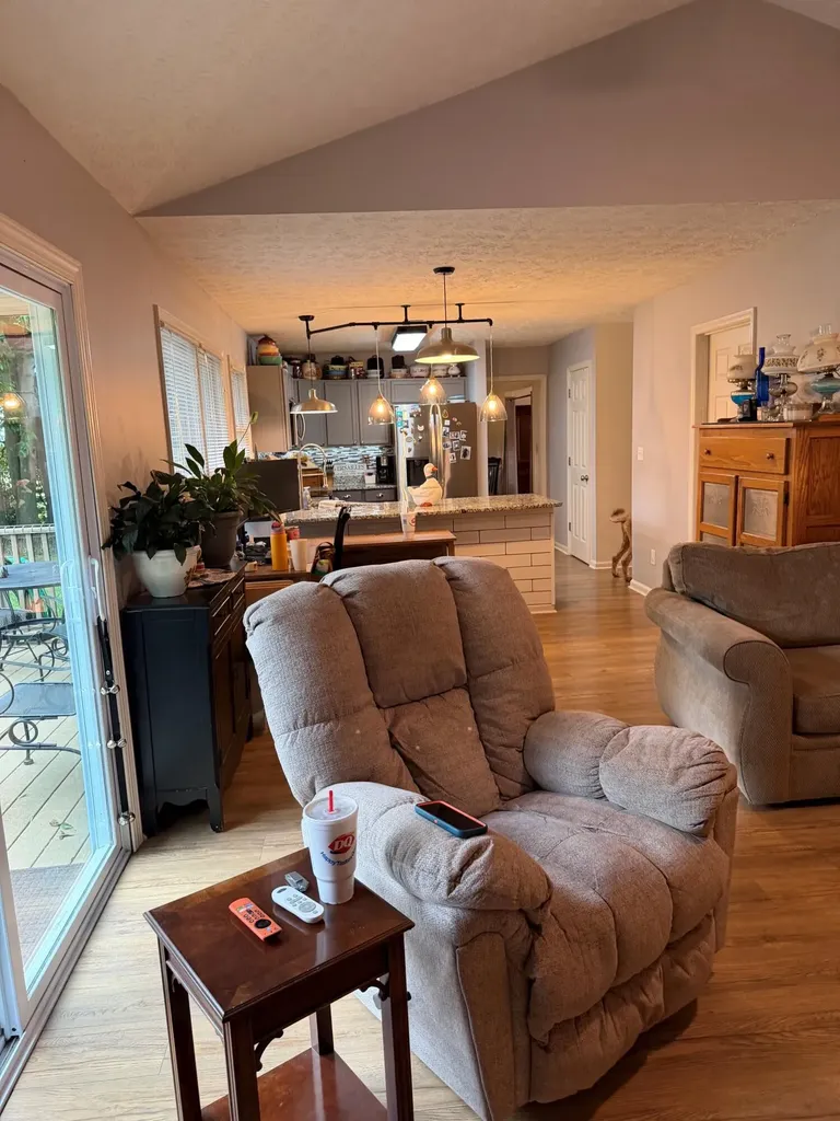 407 Sweetbay Court Versailles KY 40383