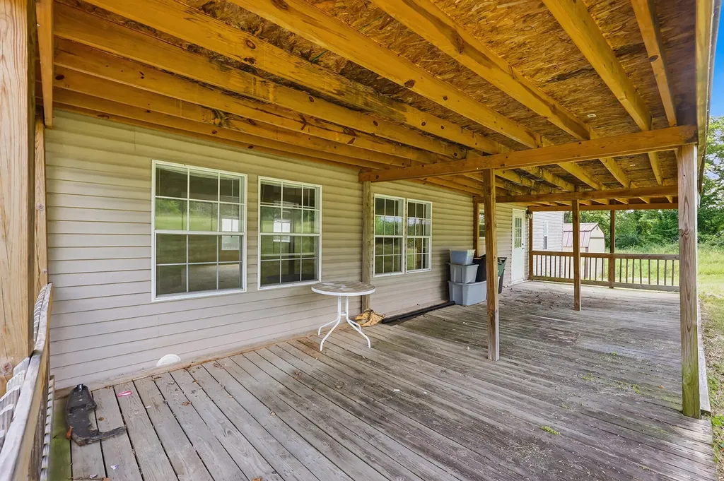 1303 Versailles Road Lawrenceburg KY 40342