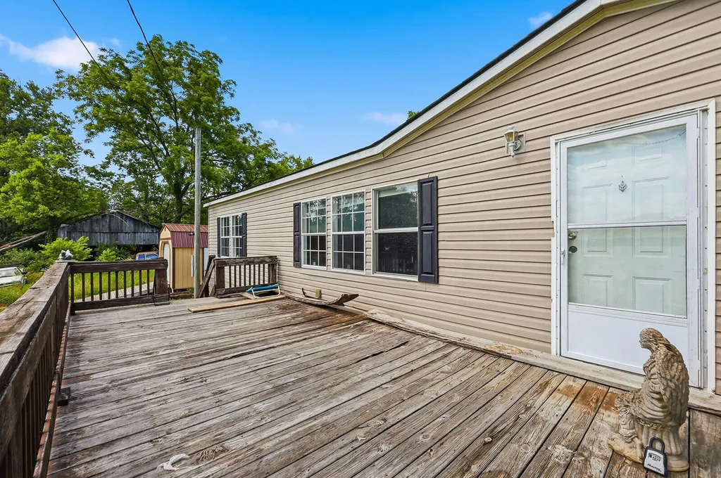 1303 Versailles Road Lawrenceburg KY 40342