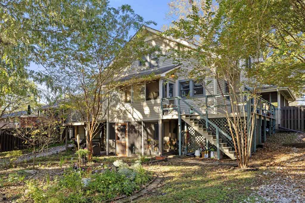 507 S 6th Street Murray KY 42071