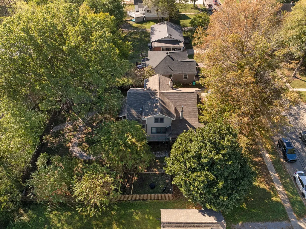507 S 6th Street Murray KY 42071