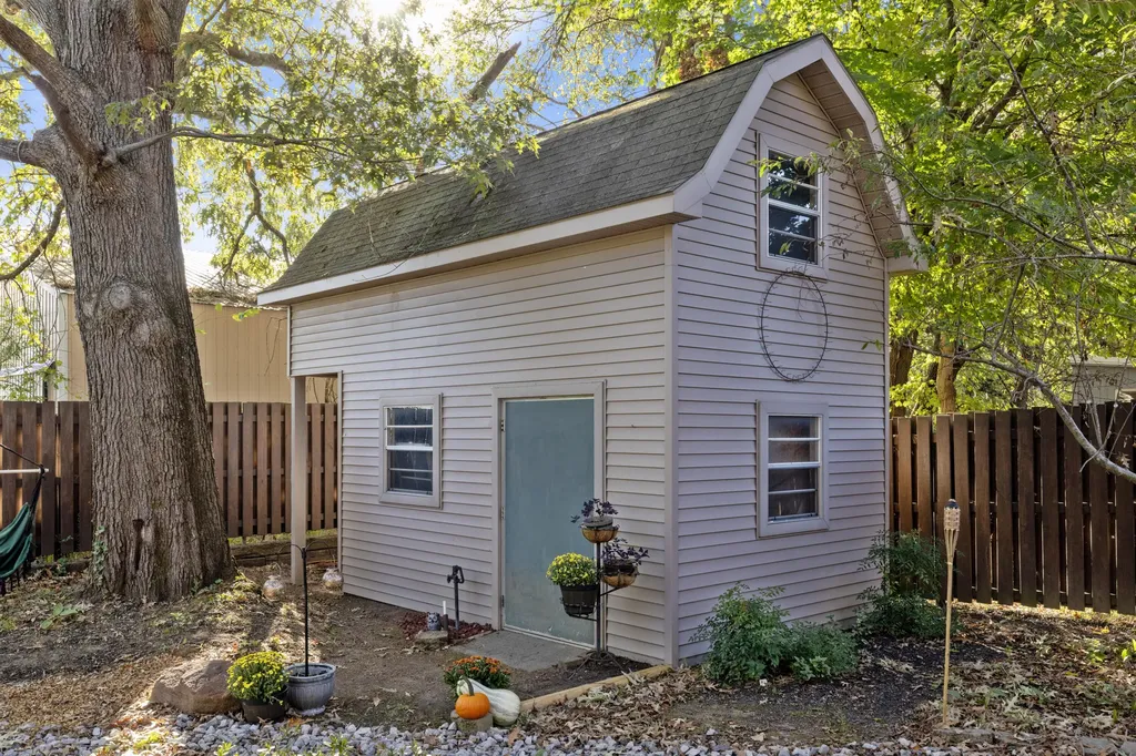 507 S 6th Street Murray KY 42071