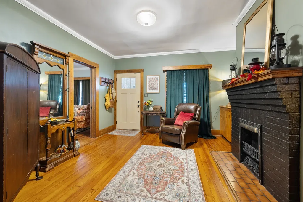 507 S 6th Street Murray KY 42071