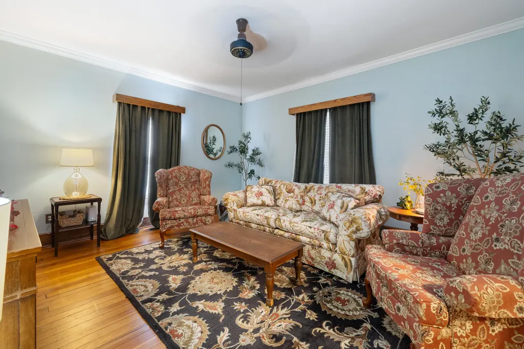 507 S 6th Street Murray KY 42071