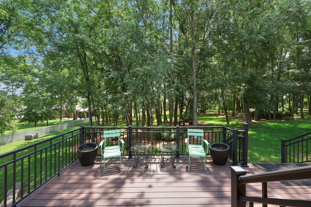 103 Morgan Drive Nicholasville KY 40356
