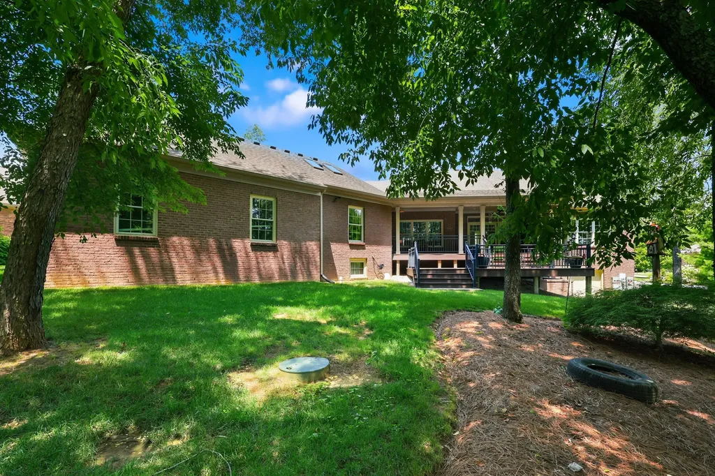 103 Morgan Drive Nicholasville KY 40356