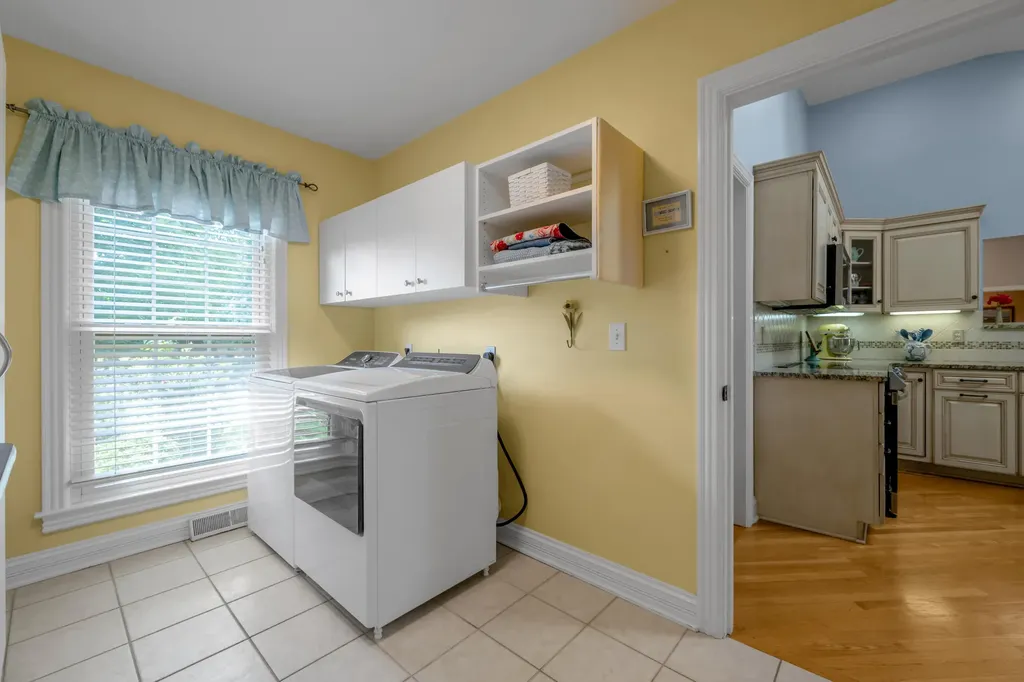 4892 Firebrook Boulevard Lexington KY 40513