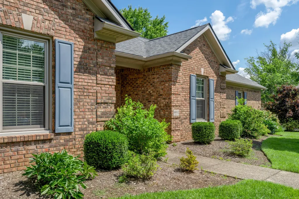 4892 Firebrook Boulevard Lexington KY 40513