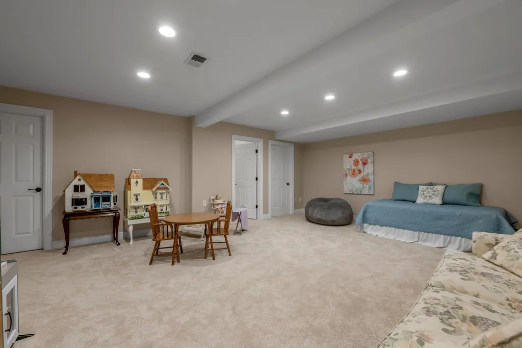 4892 Firebrook Boulevard Lexington KY 40513