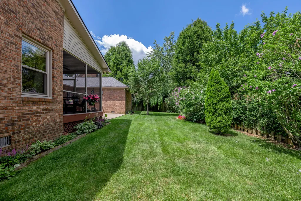4892 Firebrook Boulevard Lexington KY 40513