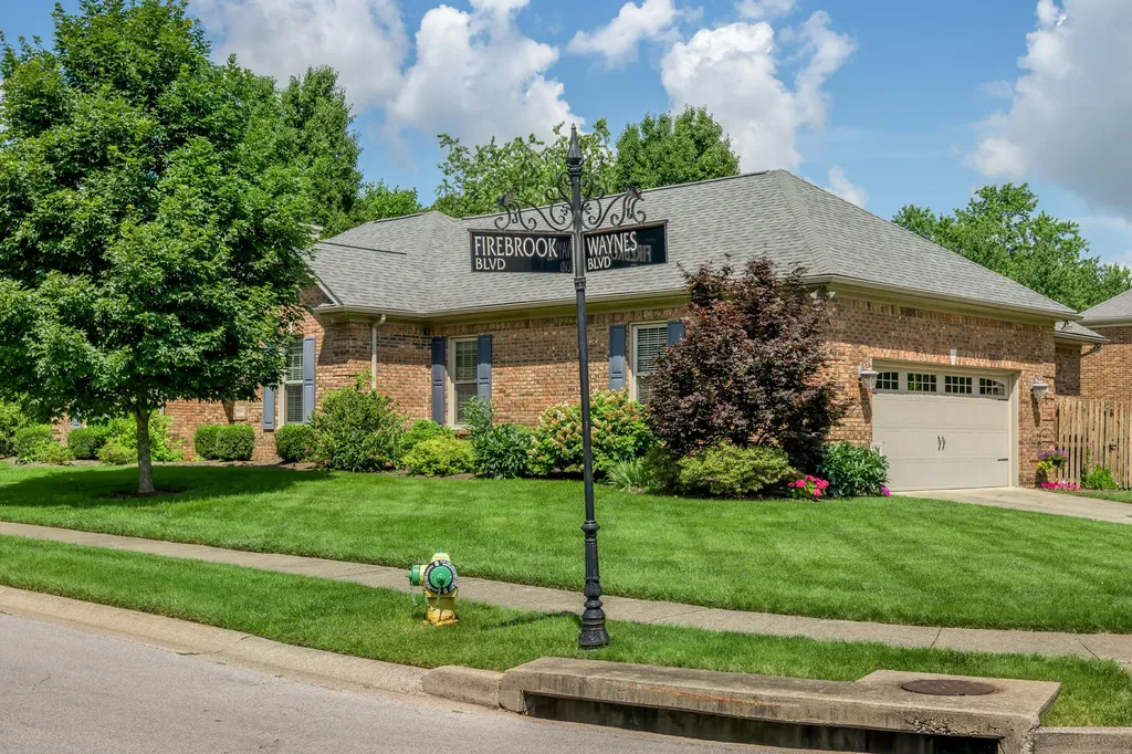 4892 Firebrook Boulevard Lexington KY 40513