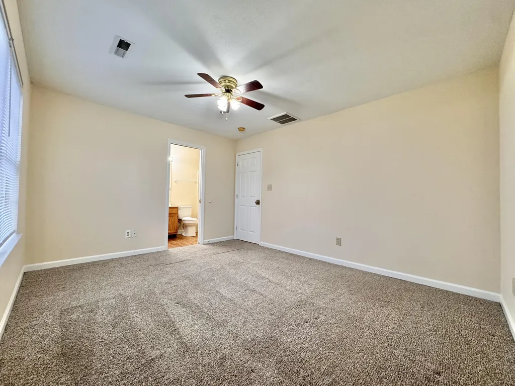 649 Hugging Bear Lane Lexington KY 40509
