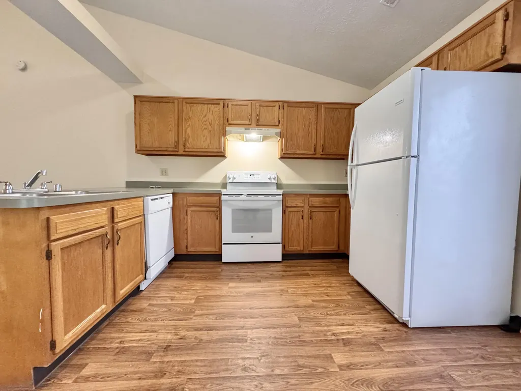 649 Hugging Bear Lane Lexington KY 40509