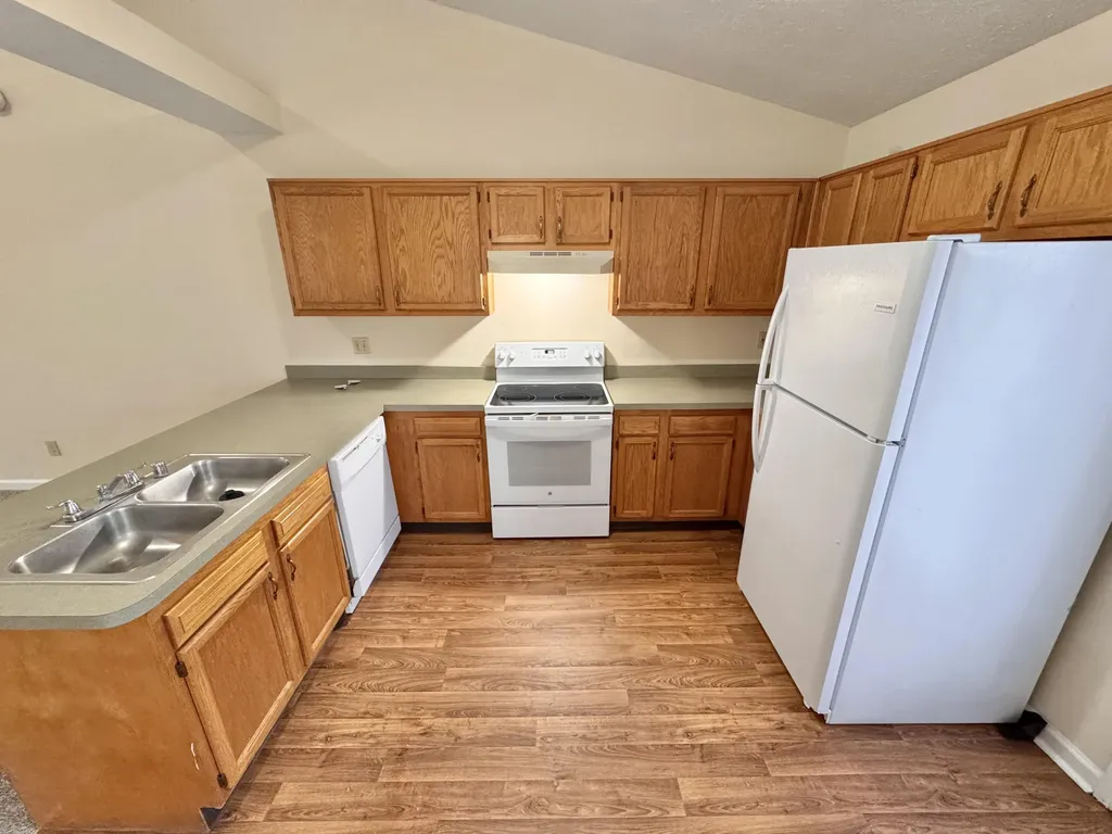 649 Hugging Bear Lane Lexington KY 40509