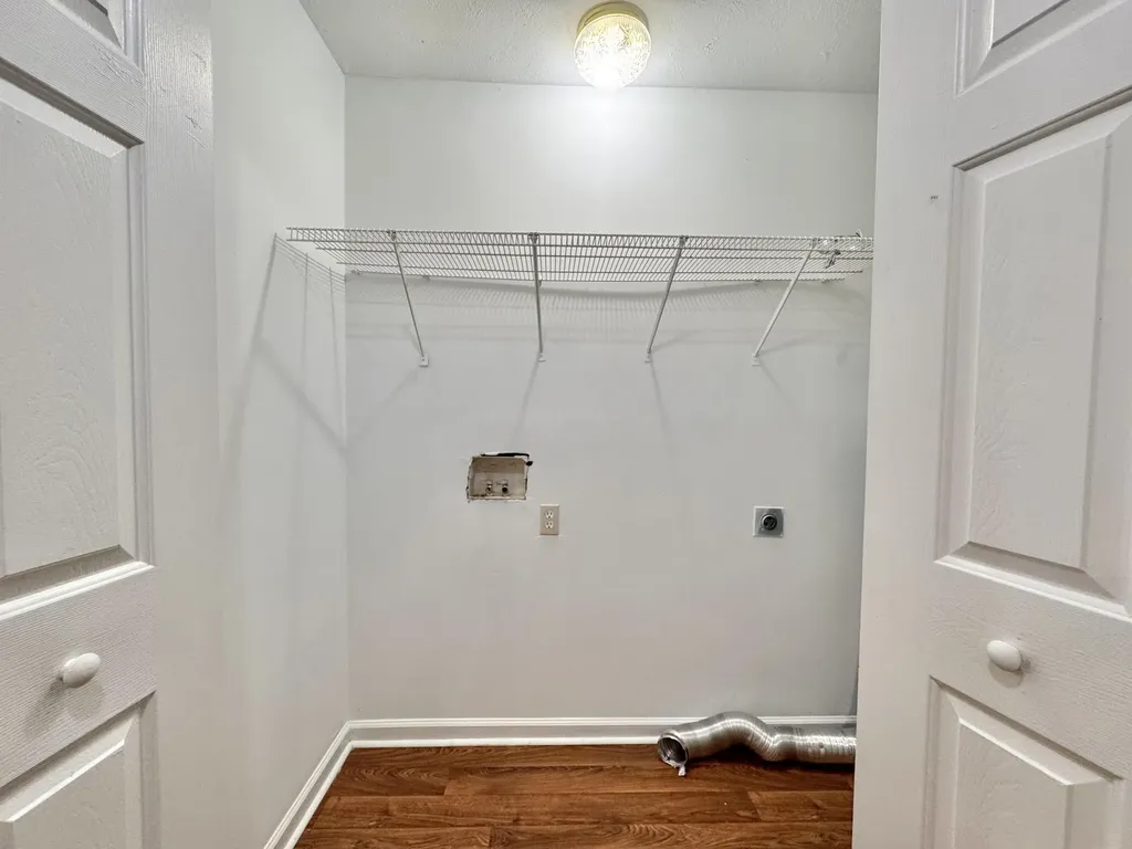649 Hugging Bear Lane Lexington KY 40509