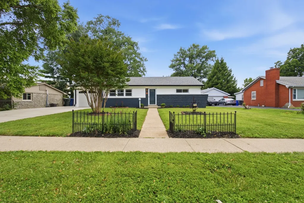 1729 Hatteras Drive Lexington KY 40504