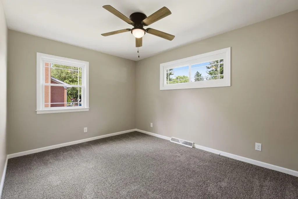 1729 Hatteras Drive Lexington KY 40504