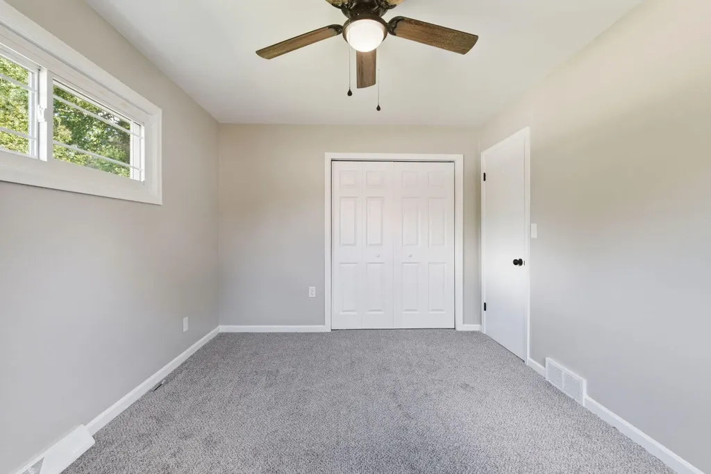 1729 Hatteras Drive Lexington KY 40504