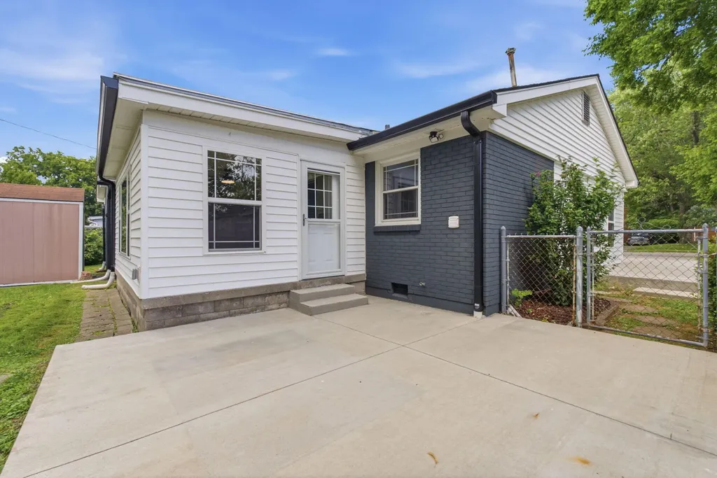 1729 Hatteras Drive Lexington KY 40504