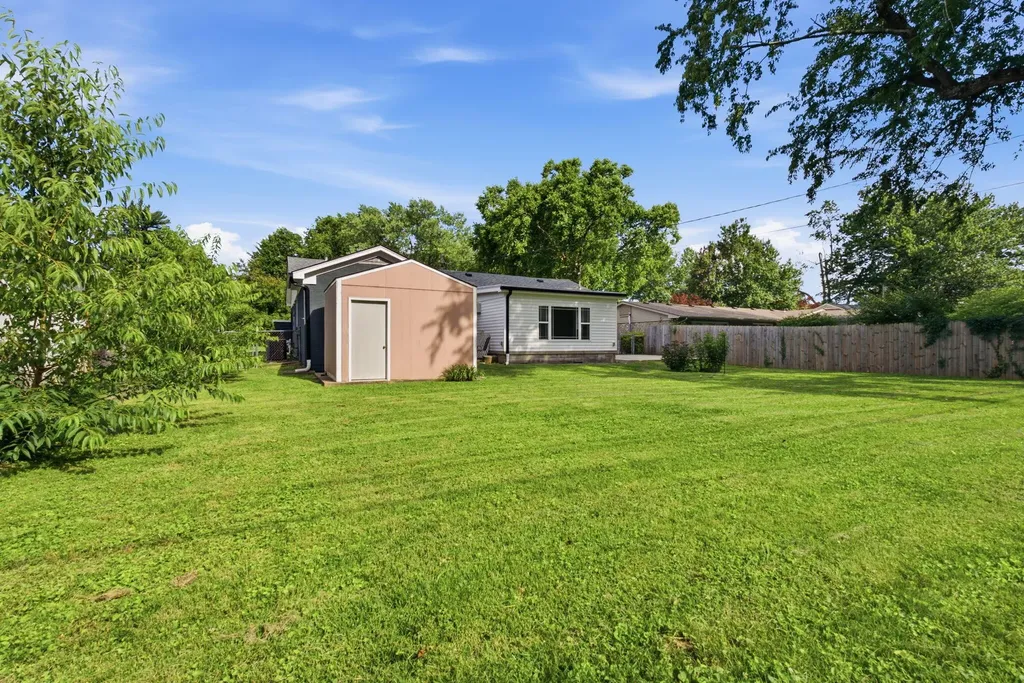 1729 Hatteras Drive Lexington KY 40504