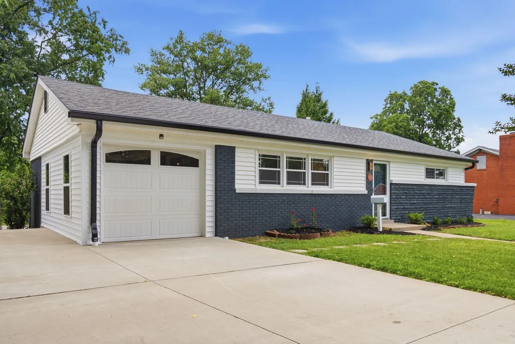 1729 Hatteras Drive Lexington KY 40504