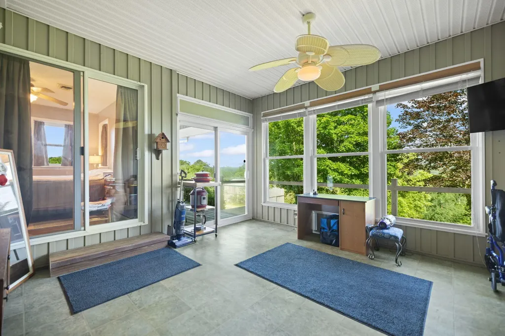 343 Blue Sky Lane Orlando KY 40460