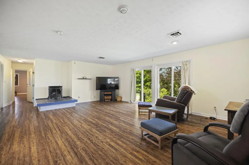343 Blue Sky Lane Orlando KY 40460