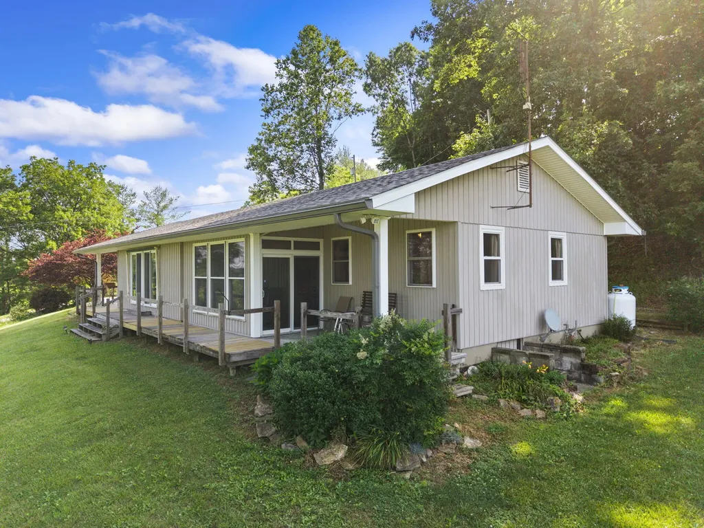 343 Blue Sky Lane Orlando KY 40460