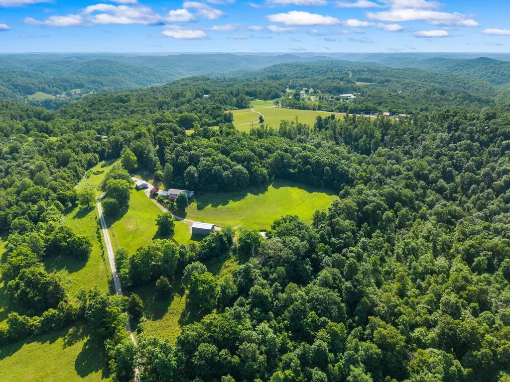 343 Blue Sky Lane Orlando KY 40460