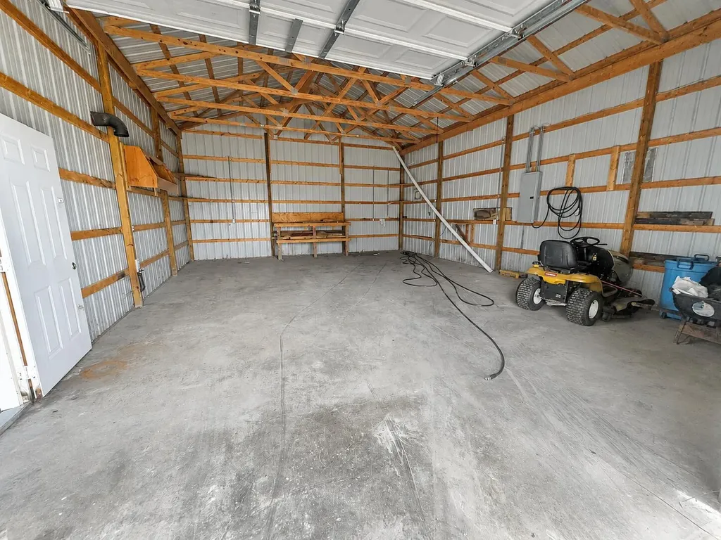 81 Buncombe Church Road Eubank KY 42567