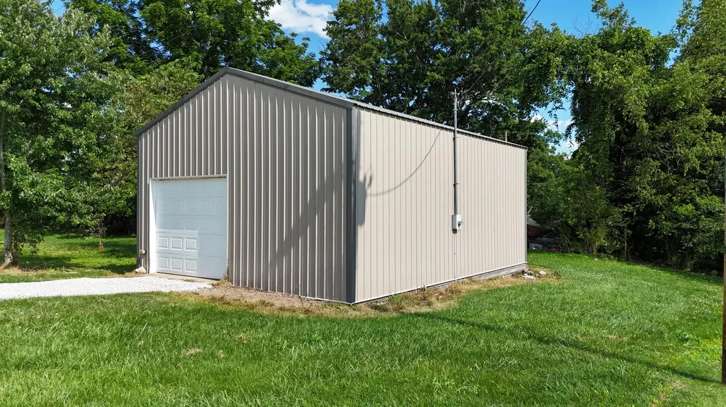 81 Buncombe Church Road Eubank KY 42567