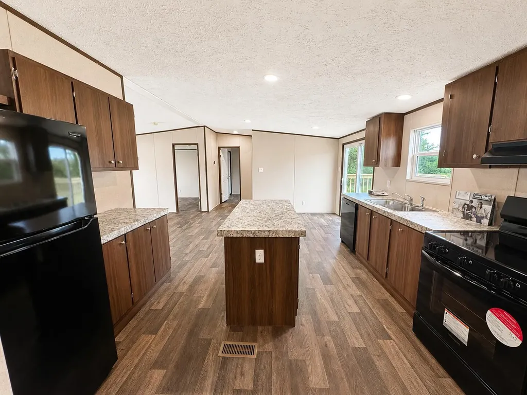 81 Buncombe Church Road Eubank KY 42567