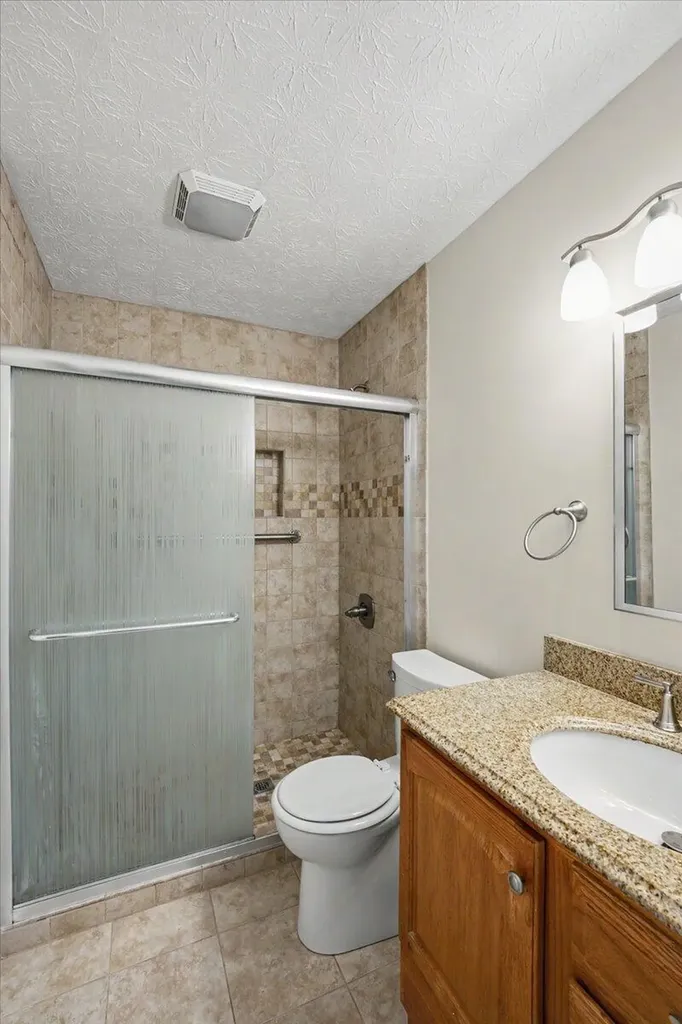 3869 Lee Adams Lane Lexington KY 40514