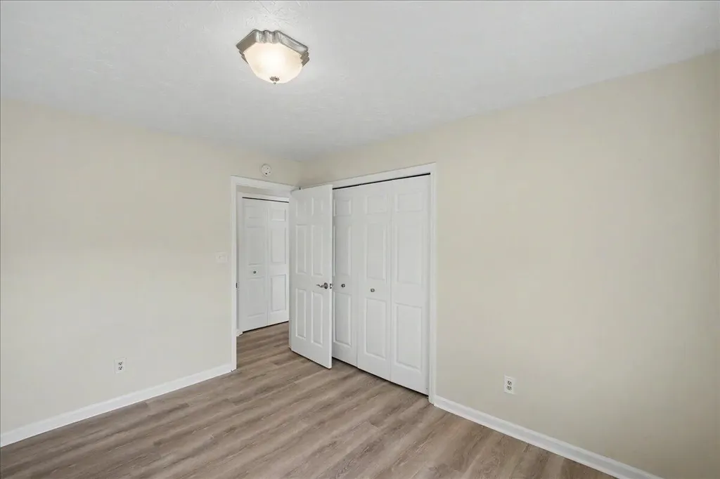 3869 Lee Adams Lane Lexington KY 40514