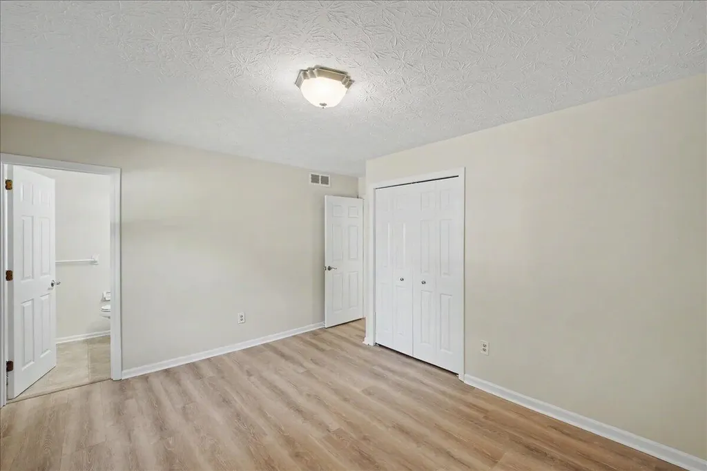 3869 Lee Adams Lane Lexington KY 40514