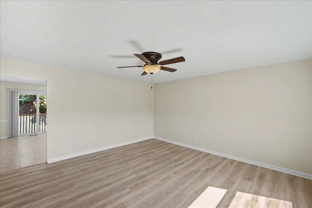 3869 Lee Adams Lane Lexington KY 40514