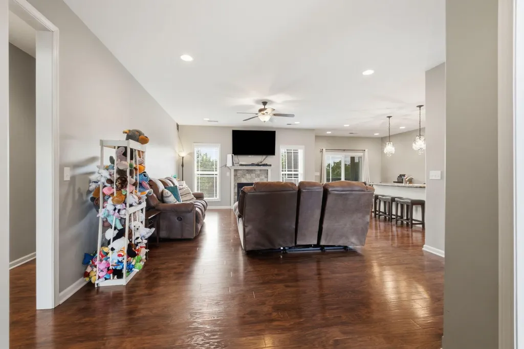112 Windsong Way Georgetown KY 40324