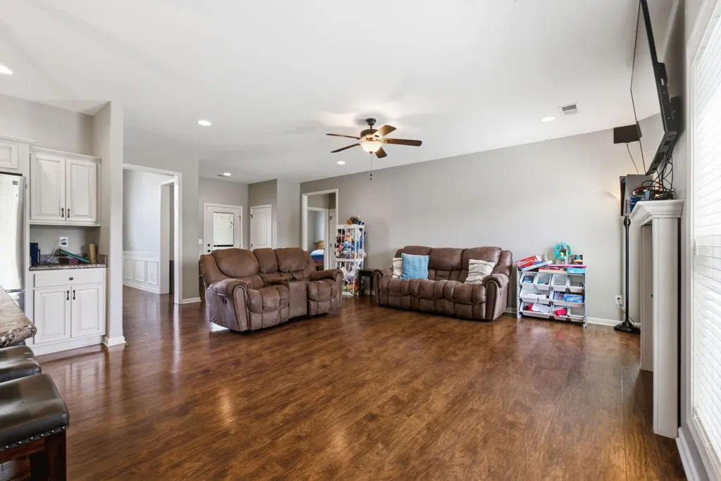 112 Windsong Way Georgetown KY 40324